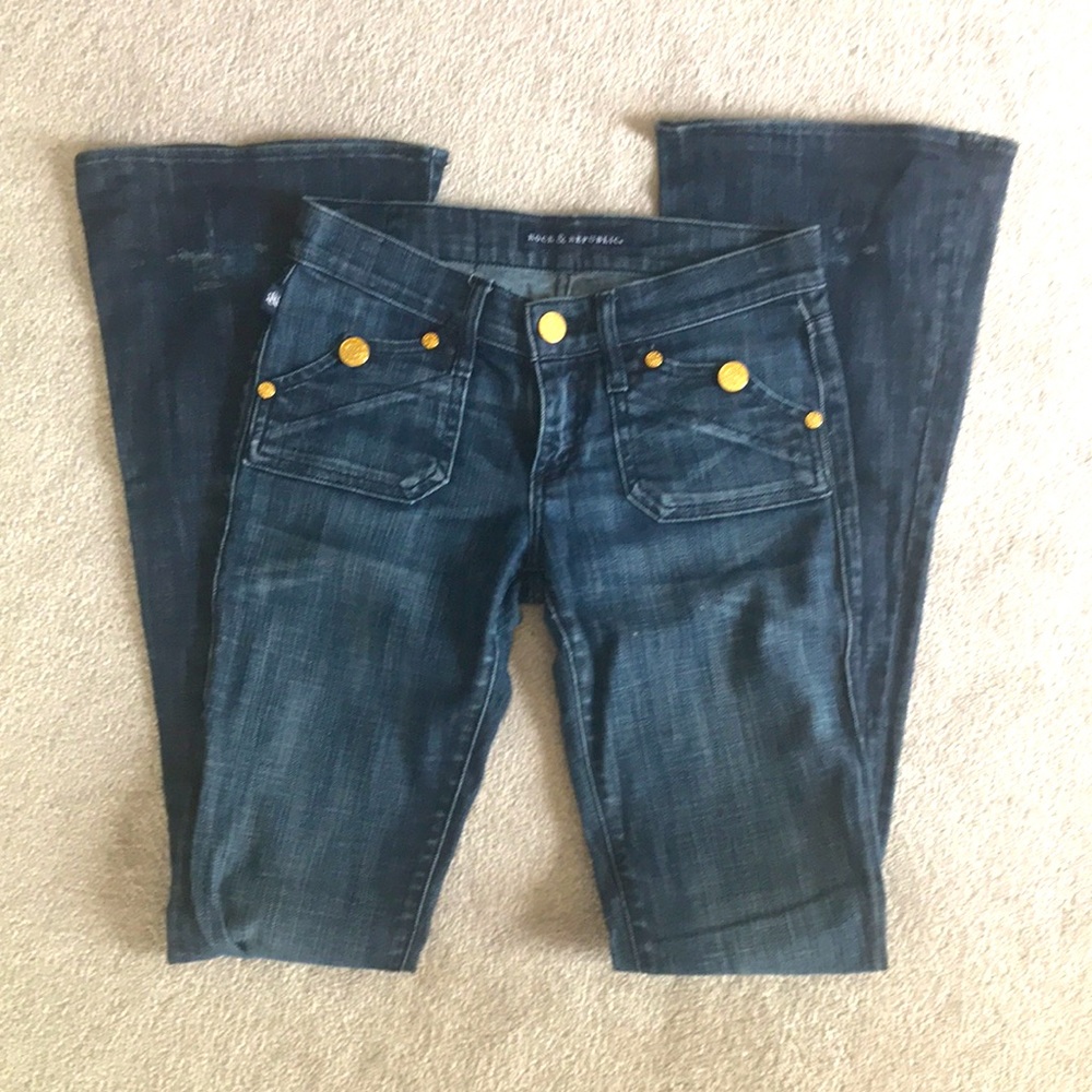 Rock & Republic flare jeans size 25